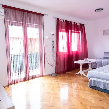 Ivana Apartment Kastela